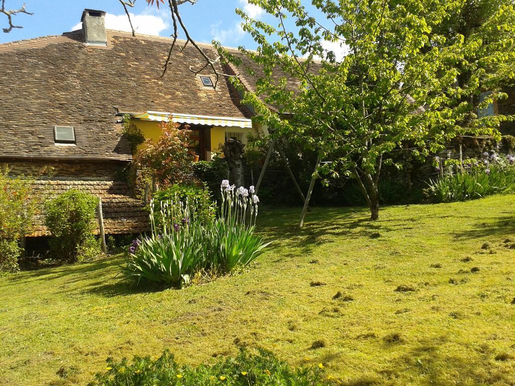 Gite Des Croix Bancaud Jumilhac-le-Grand Exteriér fotografie