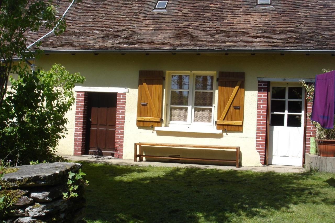 Gite Des Croix Bancaud Jumilhac-le-Grand Exteriér fotografie